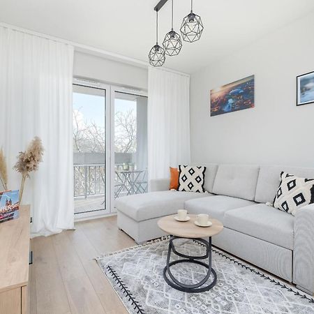 Bright Apartment Park Lotnikow Near Tauron Arena Krakow By Noclegi Renters Zewnętrze zdjęcie