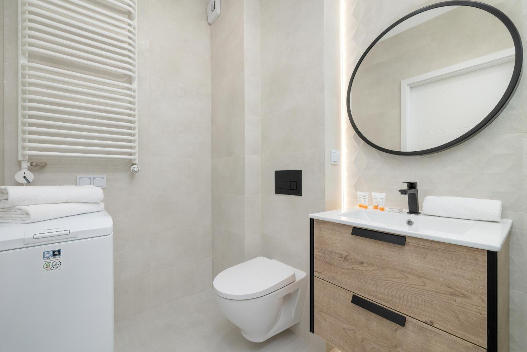 Bright Apartment Park Lotnikow Near Tauron Arena Krakow By Noclegi Renters Zewnętrze zdjęcie